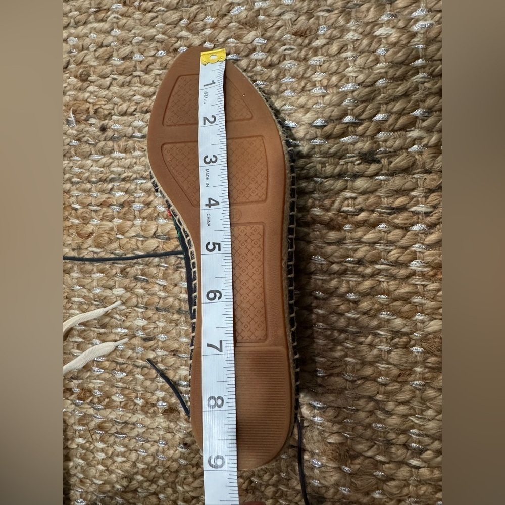 Tory Burch black embroidered espadrilles 5.5 - Picture 6 of 7